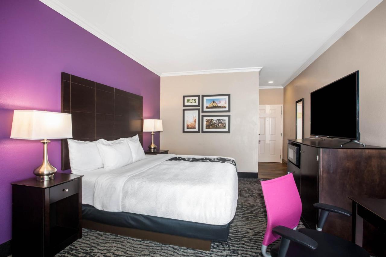 La Quinta By Wyndham Houston - Magnolia Hotell Exteriör bild
